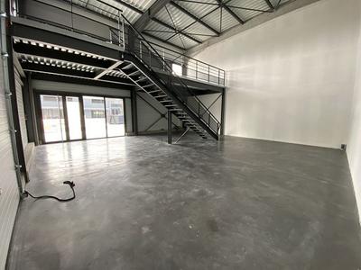 Local commercial - 139 m² - 2 pièces