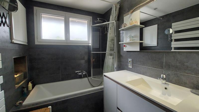 Maison de ville - 114 m² - 6 pièces