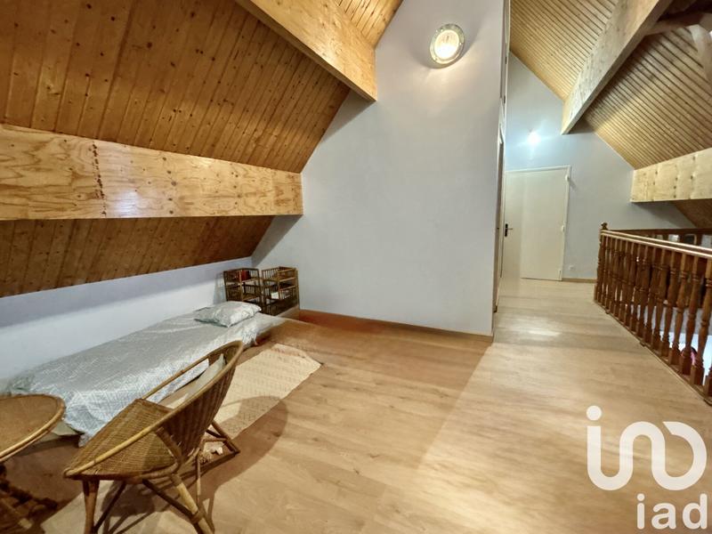 Maison - 229 m² - 9 pièces