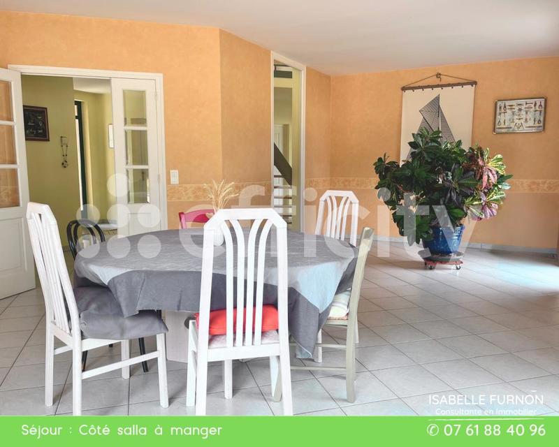 Maison d'architecte - 205 m² - 8 pièces