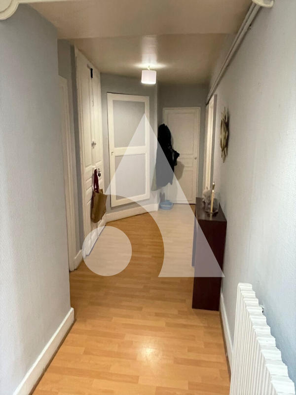 Appartement - 115 m² - 5 pièces