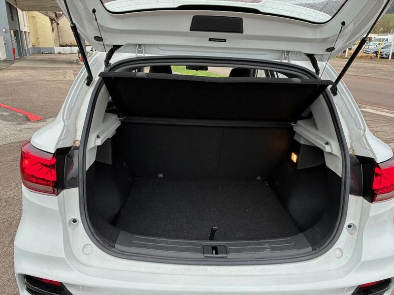 Mg Zs Vti-Tech 106ch 2 Wd Luxury 1.5l 2wd