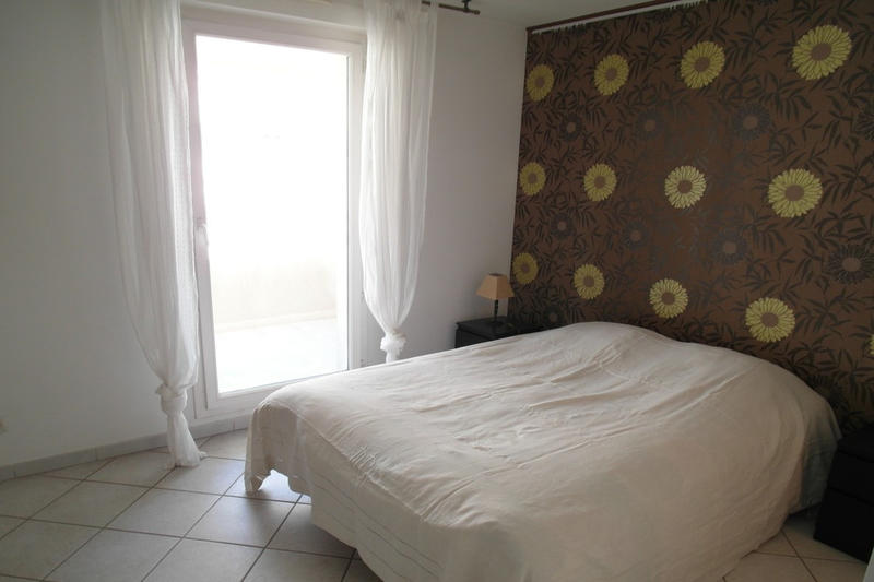 Appartement - 85 m² - 3 pièces