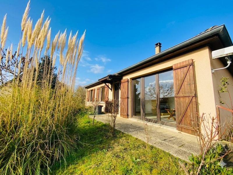 Maison - 93 m² - 5 pièces