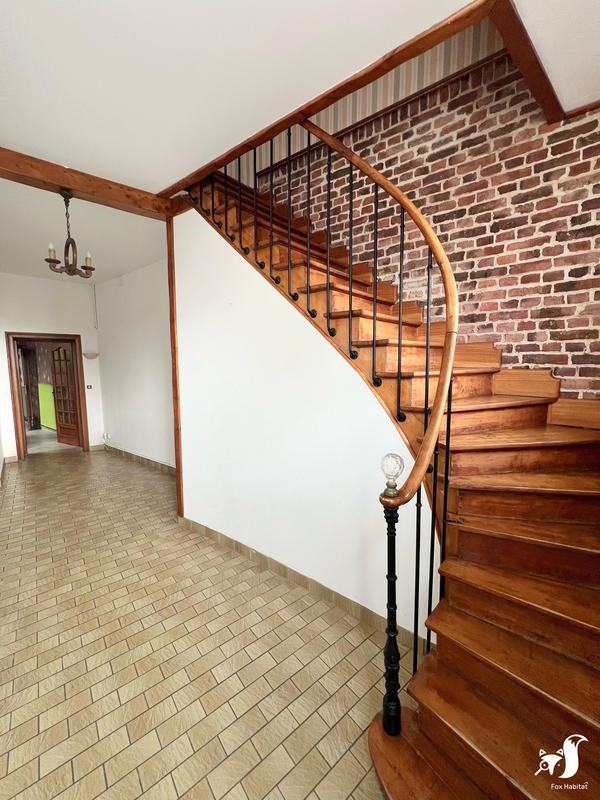 Maison - 143 m² - 5 pièces