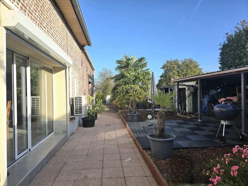 Maison - 170 m² - 8 pièces