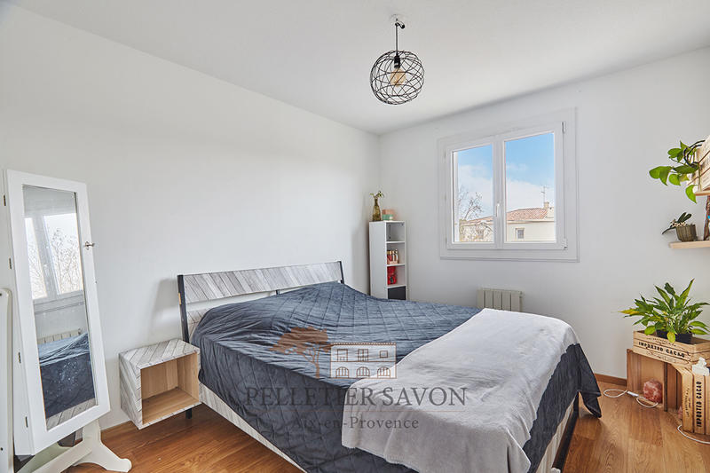 Appartement - 97 m² - 5 pièces