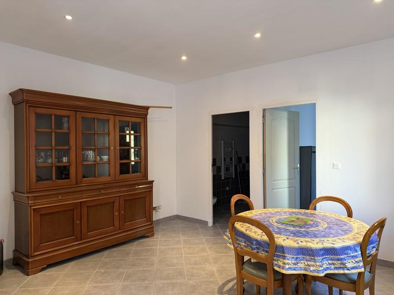 Immeuble - 46 m² - 5 pièces