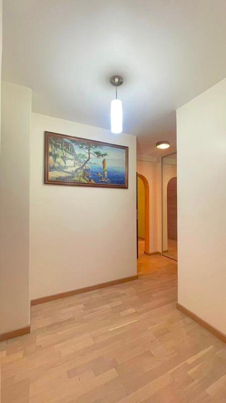 Appartement - 83 m² - 3 pièces