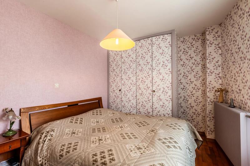 Maison - 200 m² - 7 pièces