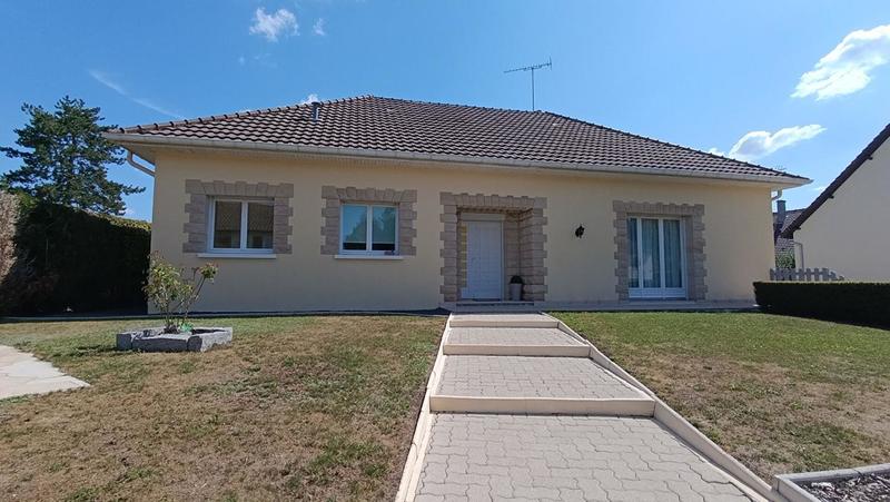 Maison - 123 m² - 5 pièces