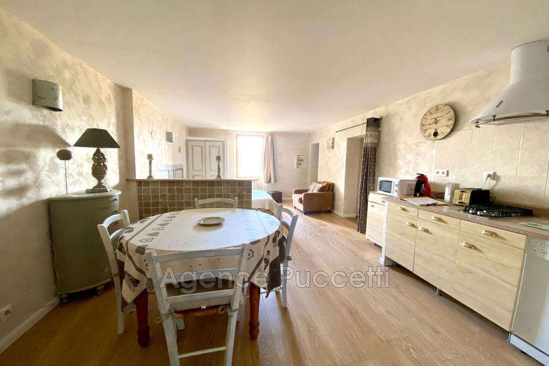 Maison de village - 273 m² - 7 pièces