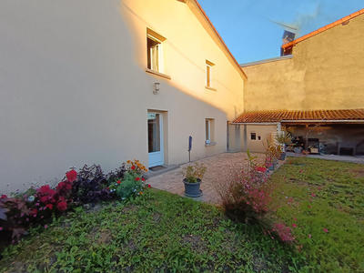 Maison - 127 m² - 6 pièces