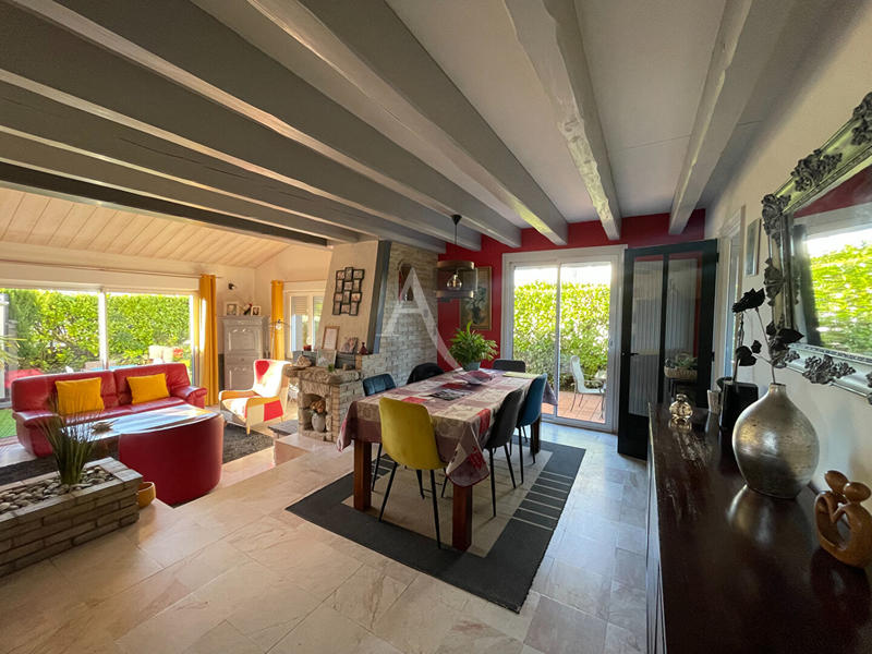 Maison - 188 m² - 7 pièces