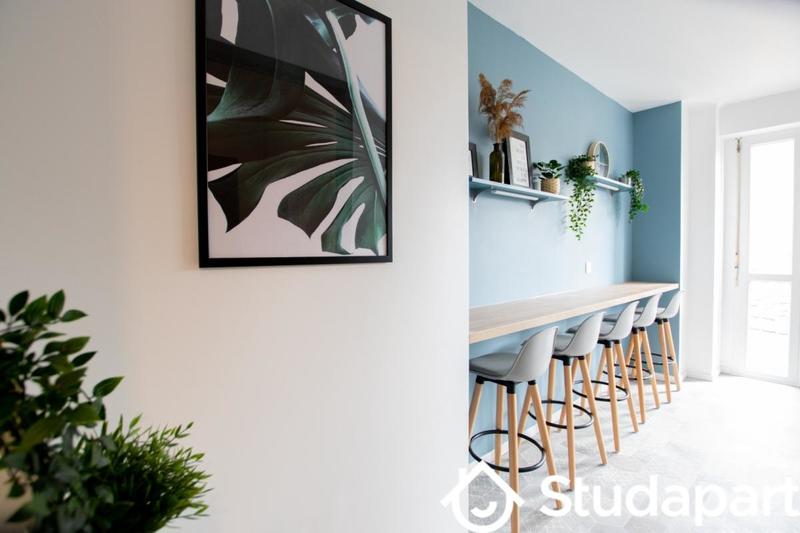 Chambre - 12 m² - 1 pièce