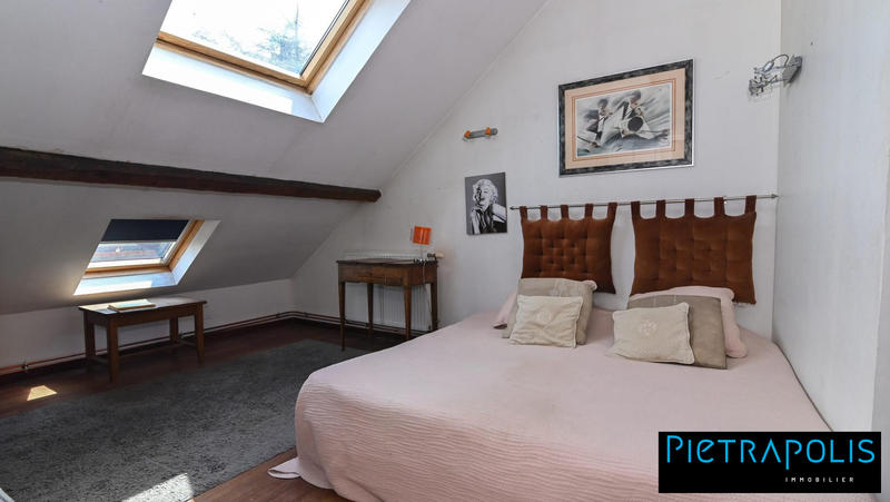 Maison ancienne - 190 m² - 6 pièces