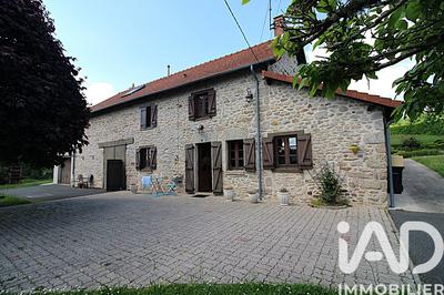 Maison de village - 180 m² - 9 pièces