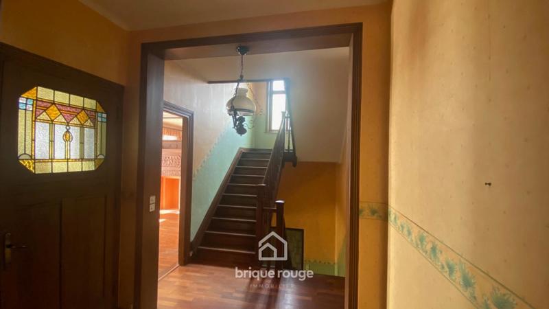 Maison bourgeoise - 238 m² - 7 pièces