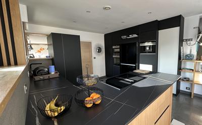 Maison - 270 m² - 10 pièces