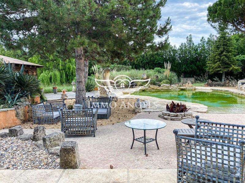 Maison ancienne - 296 m² - 6 pièces