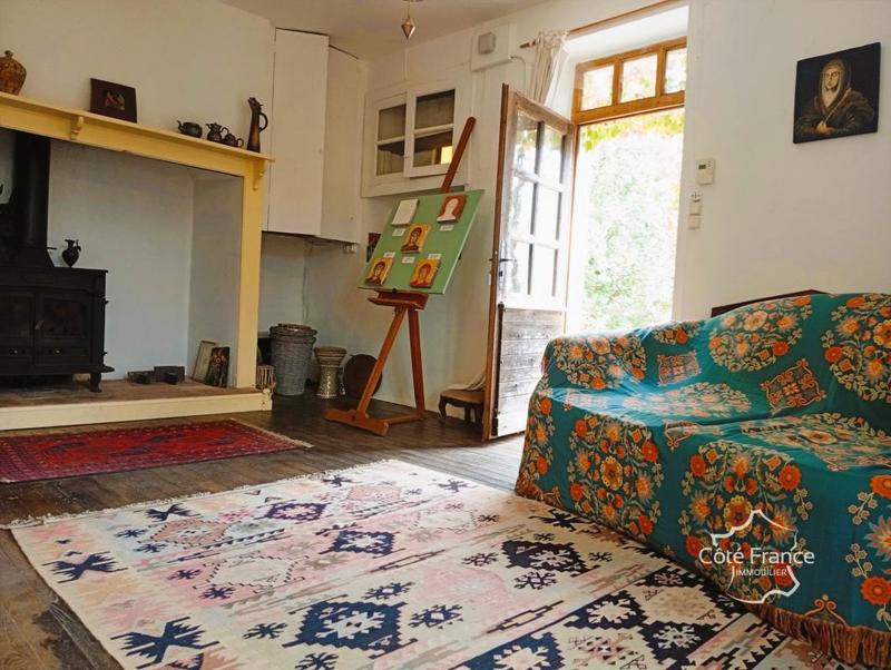 Corps de ferme - 270 m² - 9 pièces