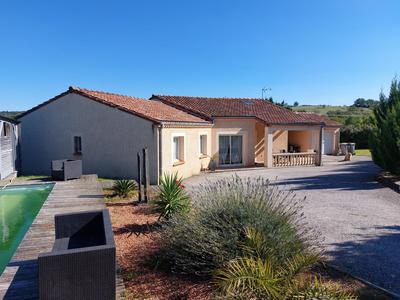 Maison - 134 m² - 6 pièces