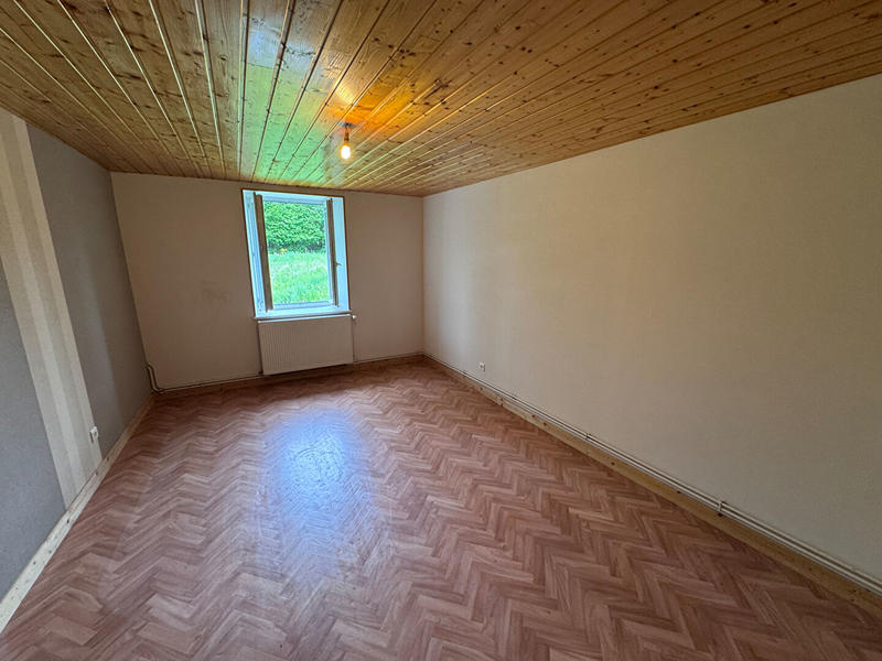 Maison - 210 m² - 9 pièces