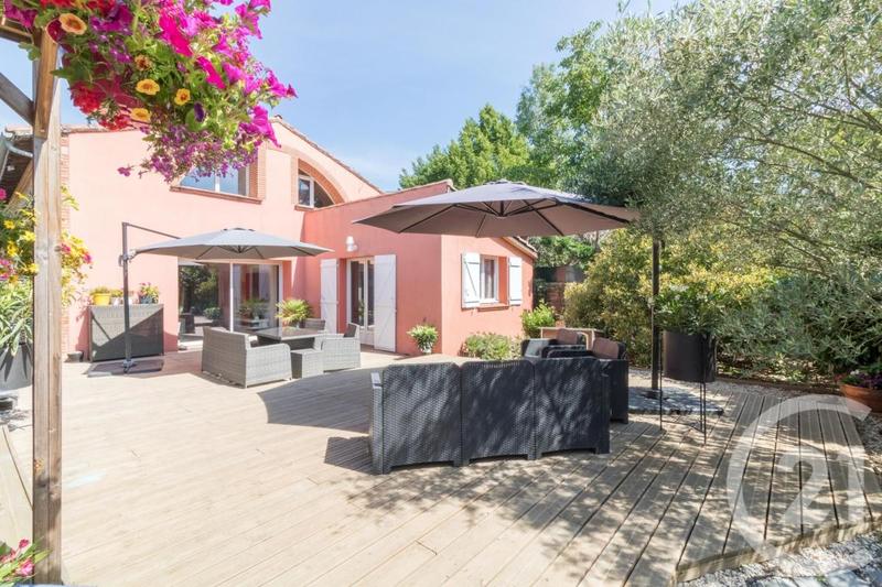 Maison - 158 m² - 6 pièces