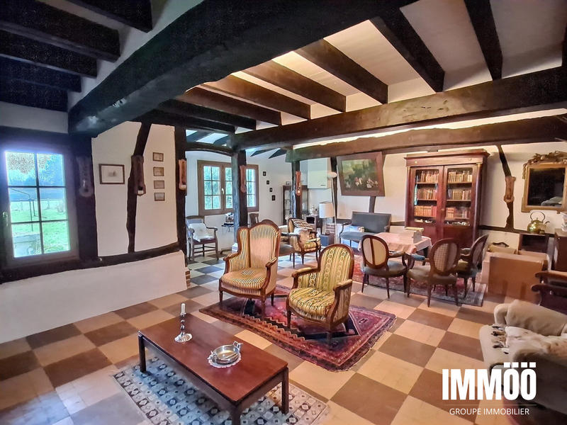 Maison - 174 m² - 7 pièces