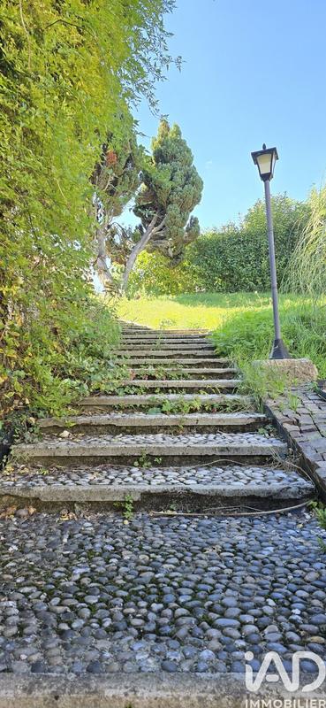 Maison - 170 m² - 7 pièces