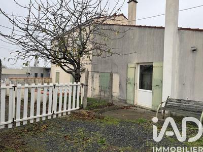 Maison de village - 80 m² - 5 pièces
