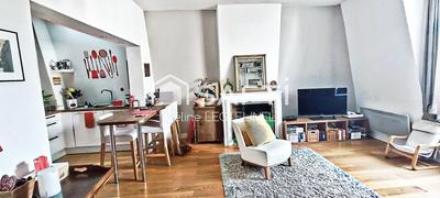 Appartement - 86 m² - 4 pièces