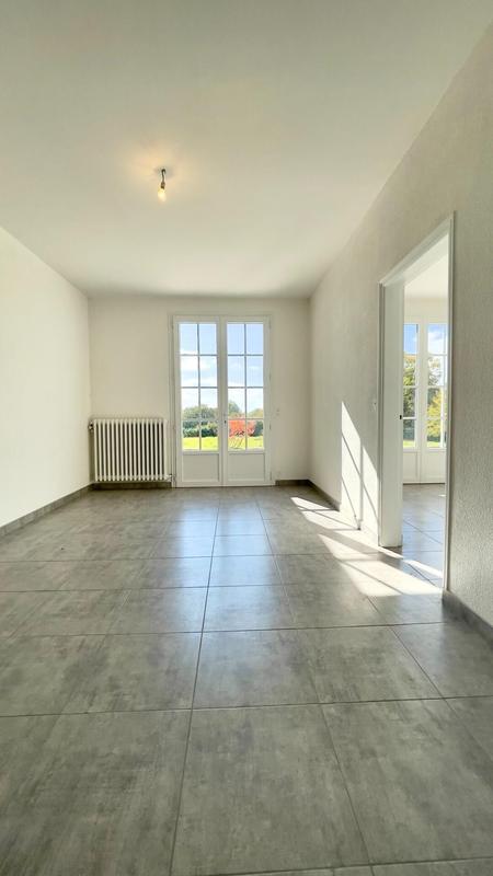 Maison - 254 m² - 10 pièces