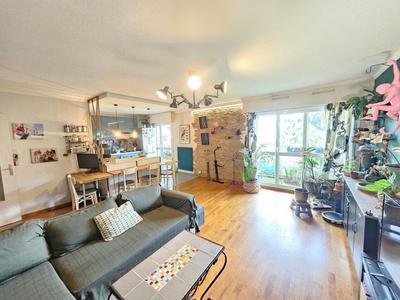 Appartement - 84 m² - 4 pièces