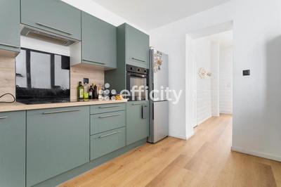 Maison - 117 m² - 6 pièces