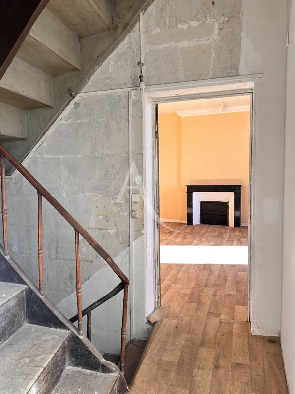 Maison - 187 m² - 6 pièces