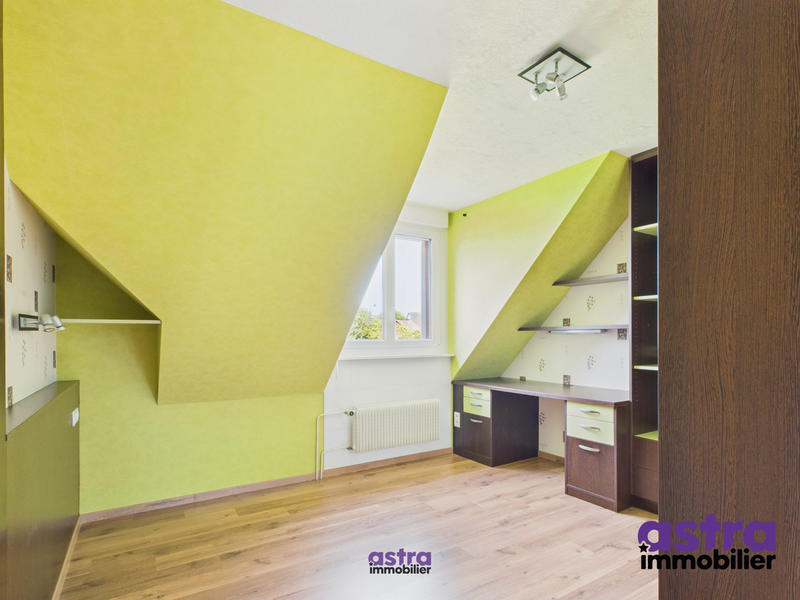 Maison - 152 m² - 6 pièces