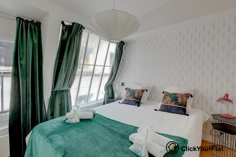 Local commercial - 90 m² - 3 pièces