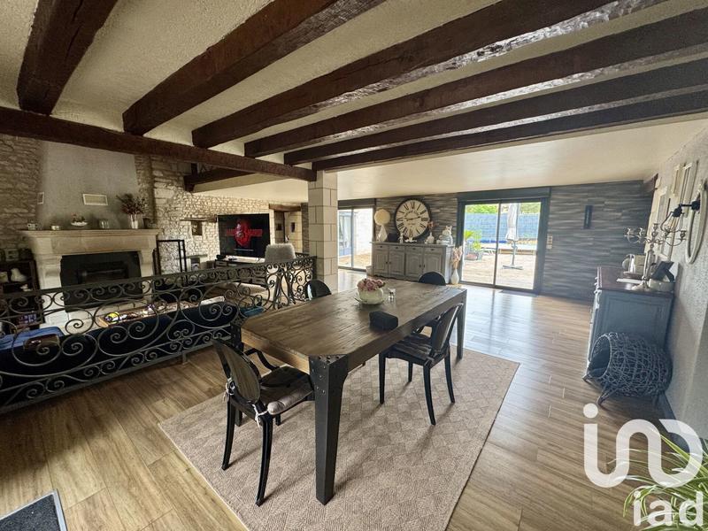 Maison - 272 m² - 6 pièces