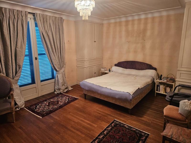 Propriété - 270 m² - 10 pièces