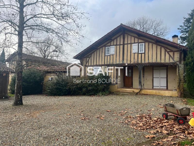Maison - 310 m² - 9 pièces