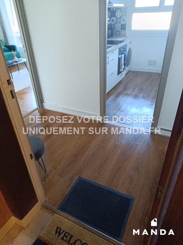 Chambre - 10 m² - 4 pièces