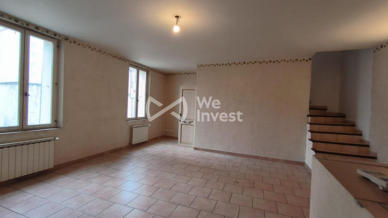 Maison - 208 m² - 7 pièces