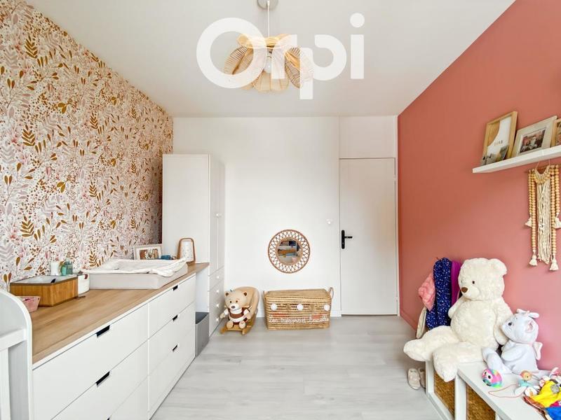 Maison - 137 m² - 7 pièces