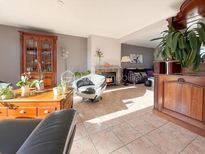 Maison - 160 m² - 8 pièces