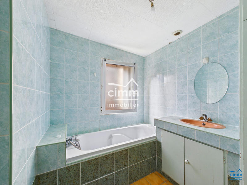 Maison - 96 m² - 3 pièces