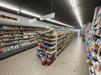 Local commercial - 164 m² - 1 pièce