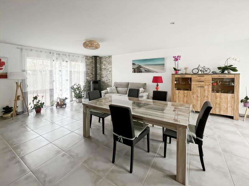 Maison - 107 m² - 4 pièces