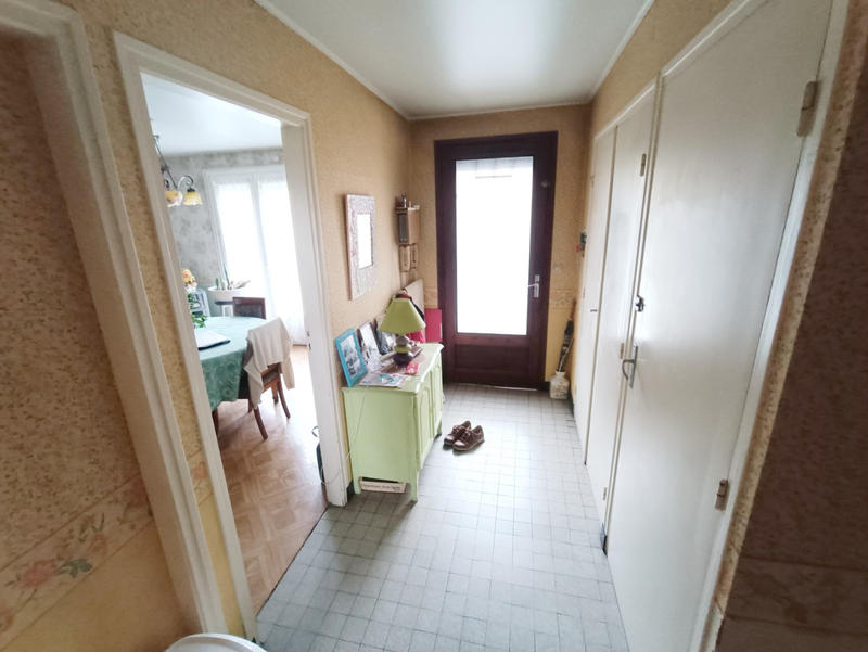 Maison - 99 m² - 4 pièces