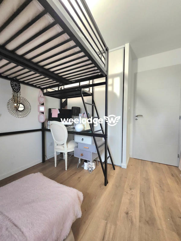 Maison - 94 m² - 4 pièces